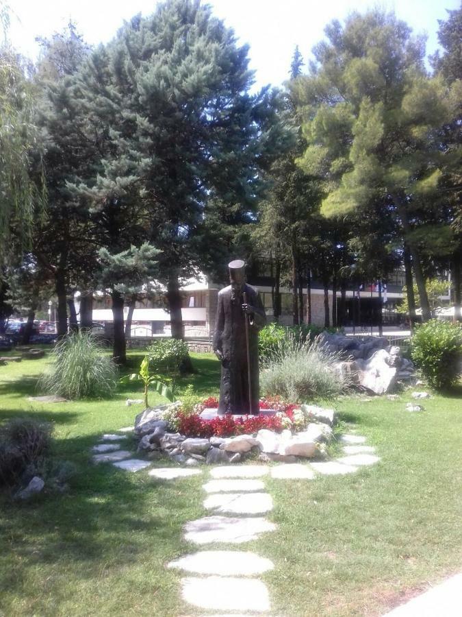 Apartment Voortex Trebin Dış mekan fotoğraf